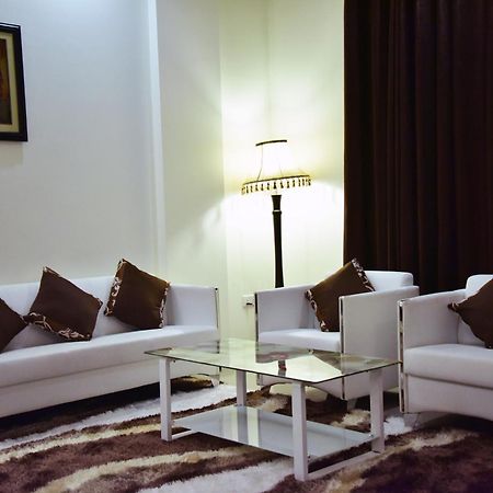 Hotel Blue Sapphire Dar es Salaam Eksteriør billede